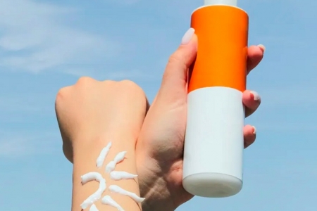 Tạm ngừng lưu hành Kem chống nắng SPF Sun G8 Collagen: Chỉ số chống nắng thực tế chỉ bằng 1/4 so với công bố