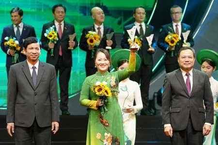 Những sản phẩm “Vươn mình tiến vào kỷ nguyên xanh” - Bài 63: Khí thiên nhiên nén CNG