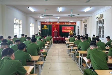 Khai giảng lớp tập huấn kỹ thuật hình sự cho công an cấp xã, phường ở Nghệ An