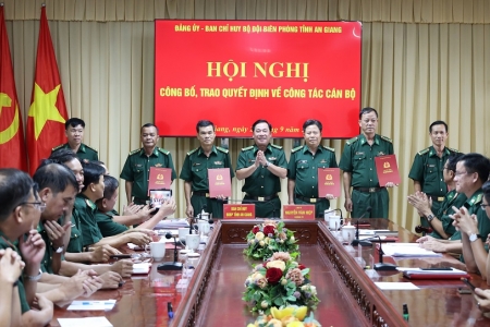 BĐBP tỉnh An Giang trao quyết định về công tác cán bộ