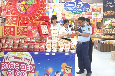 Thái Nguyên siết chặt kiểm soát an toàn thực phẩm trước Tết Trung thu 2025