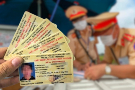 Từ năm 2025: Mất giấy phép lái xe được cấp lại ngay, thủ tục đơn giản hơn