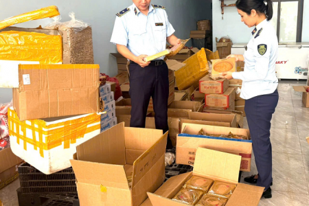 Chống hàng lậu, hàng giả: Bộ Công Thương xử lý hơn 15.500 vụ vi phạm trong 9 tháng