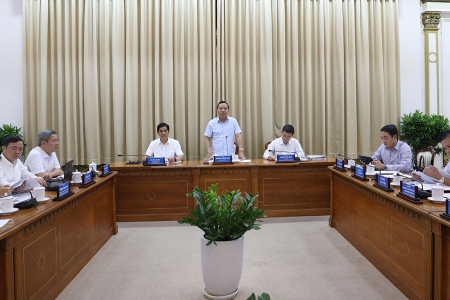 Thứ trưởng Bộ Công Thương họp bàn tháo gỡ vướng mắc, đẩy nhanh tiến độ các dự án điện tại TP.HCM, Đồng Nai, Tây Ninh