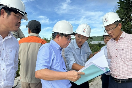 Tổng giám đốc EVNNPT Phạm Lê Phú kiểm tra tiến độ Dự án Trạm biến áp 220kV Chân Mây và đường dây đấu nối