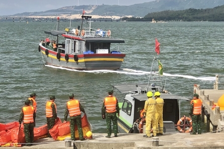 Gia Lai tập huấn, thực hành ứng phó sự cố tràn dầu cho lực lượng BĐBP