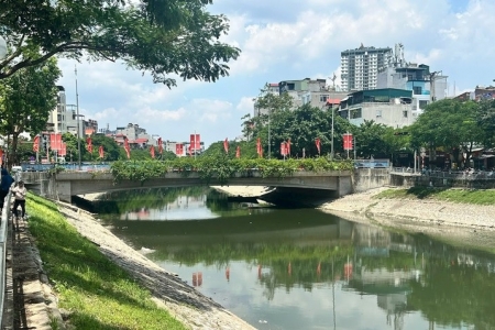 Chưa khởi công dự án công viên hai bên sông Tô Lịch