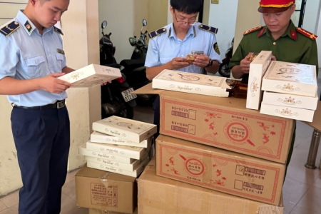 Hà Nội: Quyết liệt kiểm tra, xử lý vi phạm an toàn thực phẩm và đồ chơi trẻ em dịp Tết Trung thu