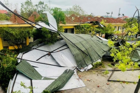 Vingroup hỗ trợ hơn 410 trường học ở Hà Tĩnh khắc phục hậu quả thiên tai