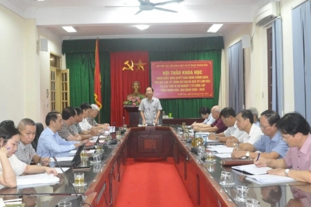 Hội thảo khoa học phản biện Nghị quyết ban hành chính sách thu hút bác sĩ trình độ cao