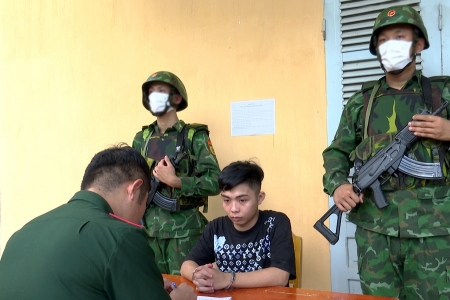 Bộ đội Biên phòng Tây Ninh bắt gữ đối tượng truy nã thông qua tiếp nhận công dân từ Campuchia