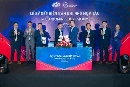 AIA Việt Nam và FPT hợp tác thúc đẩy chuyển đổi số