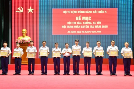 Bộ Tư lệnh Vùng Cảnh sát biển 4 bế mạc Hội thi tàu, xuồng, xe tốt - Hội thao huấn luyện tàu năm 2025