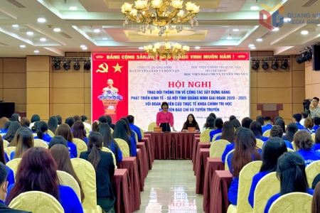 Đoàn nghiên cứu Học viện Báo chí và Tuyên truyền tìm hiểu thành tựu phát triển tỉnh Quảng Ninh