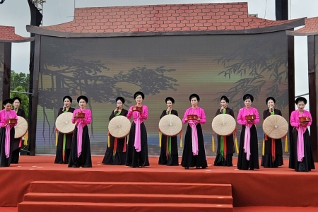 Khai mạc Tuần Văn hóa, Du lịch và Xúc tiến Thương mại Lễ hội mùa Thu Côn Sơn - Kiếp Bạc năm 2025