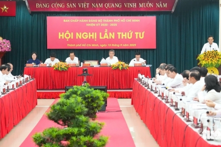 TP. HCM phát động đợt thi đua cao điểm chào mừng Đại hội Đảng bộ thành phố lần I