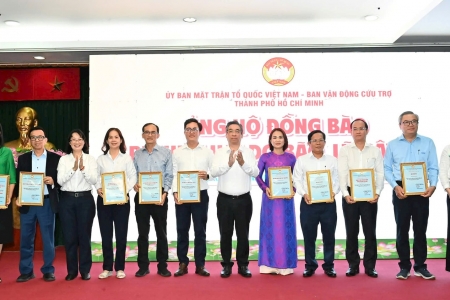 TP. HCM tiếp nhận hơn 35,6 tỷ đồng hỗ trợ người dân vùng bão lũ