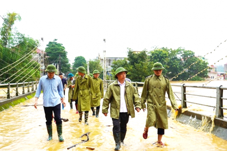 Lạng Sơn chủ động ứng phó bão số 11: Phó Chủ tịch UBND tỉnh trực tiếp kiểm tra, chỉ đạo tại cơ sở