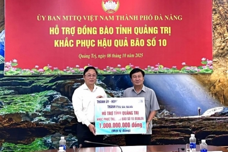 TP. Đà Nẵng sẻ chia khó khăn với Quảng Trị sau bão số 10