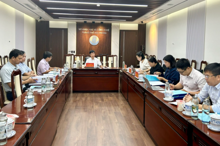 Xây dựng mô hình sản xuất thương phẩm giống ngô nếp lai HN92