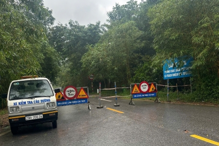 Hà Nội: Xuất hiện nhiều điểm sạt lở tại các xã vùng cao sau mưa bão