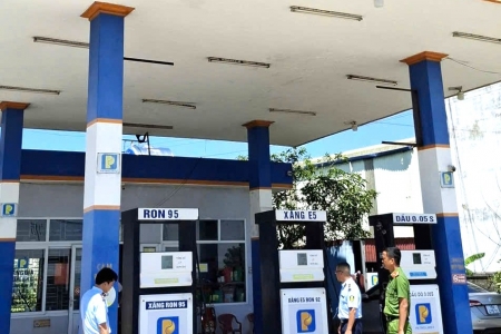 Ninh Bình: Xử phạt 15 triệu đồng doanh nghiệp xăng dầu vi phạm quy định về biển hiệu