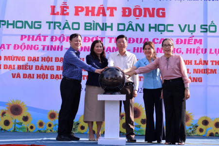 TP. HCM phát động phong trào “Bình dân học vụ số”