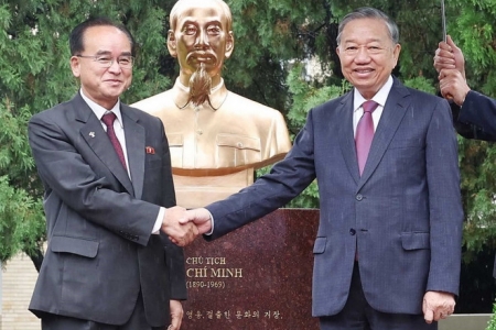 Tổng Bí thư Tô Lâm dự Lễ khánh thành tượng Chủ tịch Hồ Chí Minh tại Triều Tiên