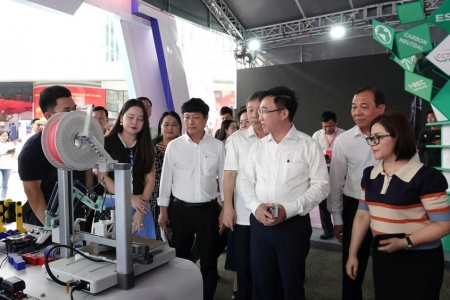 TP. HCM tổ chức triển lãm công nghệ chiến lược chào mừng Đại hội đại biểu Đảng bộ lần thứ I