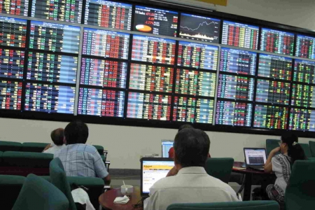 Sau cú hích nâng hạng, dòng vốn ngoại chuẩn bị trở lại chứng khoán Việt Nam