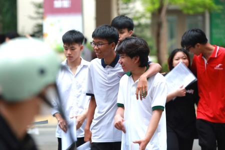 Cần sớm công bố thông tin tuyển sinh 2026, giảm số phương thức xét tuyển