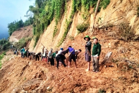 Nghệ An tập trung nguồn lực, sớm khôi phục đời sống và sản xuất sau thiên tai