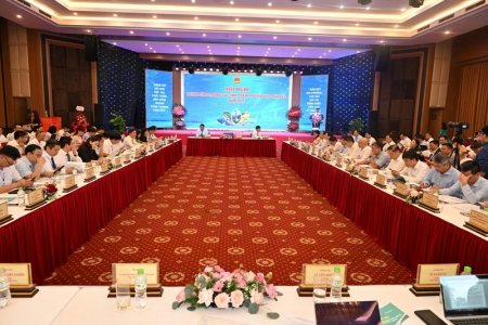 Hội nghị Công Thương khu vực phía Bắc 2025: Thi đua lập thành tích, chung tay tháo gỡ khó khăn, thúc đẩy phát triển