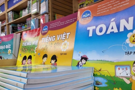 Toàn quốc sẽ sử dụng một bộ sách giáo khoa thống nhất từ năm học 2026-2027