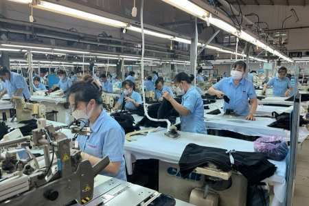 Ưu tiên nguồn lực hỗ trợ pháp lý cho kinh tế tư nhân bứt phá