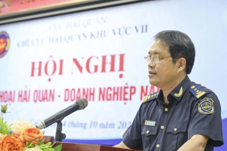 Tăng cường đối thoại, tháo gỡ khó khăn hải quan cho doanh nghiệp xuất nhập khẩu