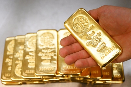 Cập nhật giá vàng chiều 26/10: Vàng miếng chốt tuần giảm gần 3 triệu, vàng nhẫn giảm đến 6 triệu