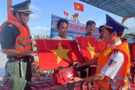 Bộ Tư lệnh Vùng Cảnh sát biển 3 quyết liệt thực hiện các biện pháp chống khai thác IUU