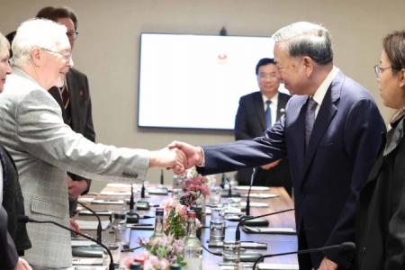 Tổng Bí thư Tô Lâm tiếp Tổng Bí thư Đảng Cộng sản Anh Robert Griffiths