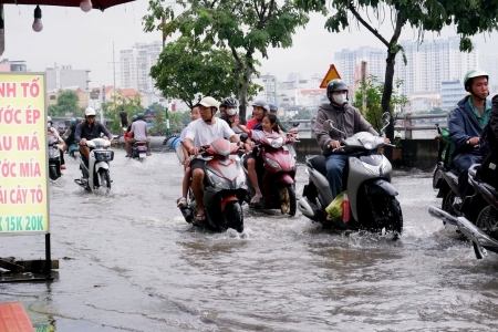 Sở Xây dựng TP. HCM thông tin diễn biến và biện pháp ứng phó triều cường