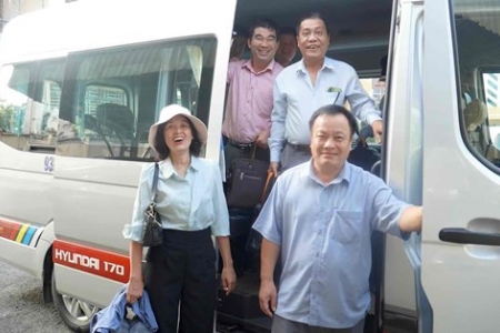 Ninh Bình hỗ trợ 1,2 triệu đồng/tháng cho cán bộ đi làm xa trên 25km