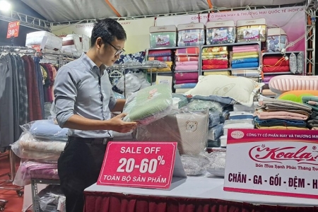 Hà Nội khai mạc “Ngày hội khuyến mại tháng 11” – Thúc đẩy tiêu dùng xanh và không tiền mặt