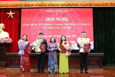 Lạng Sơn công bố các quyết định của Ban Thường vụ Tỉnh ủy về công tác cán bộ