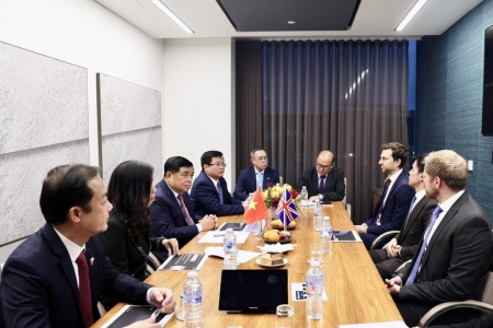 Tăng cường hợp tác với doanh nghiệp Anh về fintech, xác thực danh tính sinh trắc học và thiết kế công trình