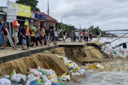 Hỗ trợ khẩn cấp 100 tỷ đồng cho TP. Đà Nẵng khắc phục thiệt hại do mưa lũ