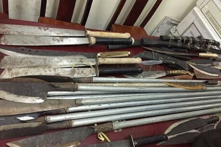 Công an Thanh Hóa đề nghị công dân chấp hành các quy định về quản lý, sử dụng dao có tính sát thương cao