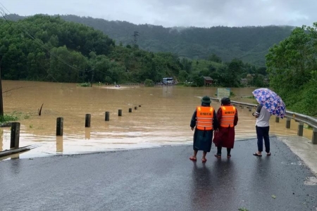 Quảng Trị: Hơn 5.000 nhà dân bị ngập và 28.500 học sinh nghỉ học do mưa lũ