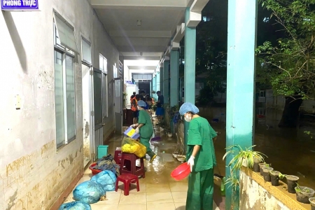 Bộ Y tế cảnh báo nguy cơ “dịch chồng dịch” sau mưa bão