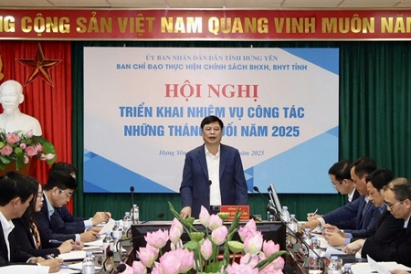 Hưng Yên: Phấn đấu hoàn thành vượt chỉ tiêu tham gia bảo hiểm xã hội, bảo hiểm y tế năm 2025
