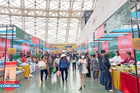 Hội chợ Mùa Thu 2025 khép lại trong không khí sôi động, thu hút hàng trăm nghìn lượt khách